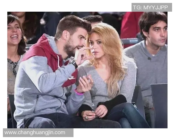 足球明星的妻子安娜究竟是谁她的背景和故事揭秘